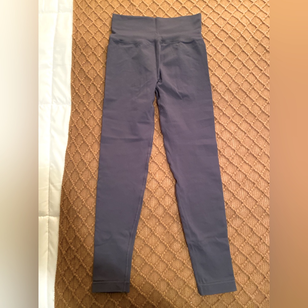 Women’s Grey Booty Shaping Leggings Size S